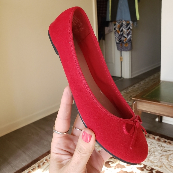 NWOT AE  Dorothy ruby red slipper shoes - Picture 11 of 16